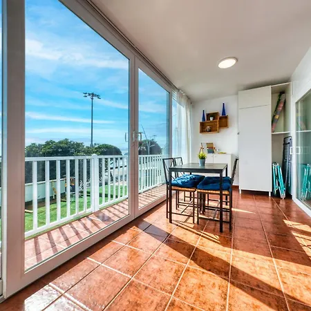 Prázdninový dům Casa Rame - Beachfront, Amazing Seaview And Air-con By Lanzarote Puerto del Carmen (Lanzarote)