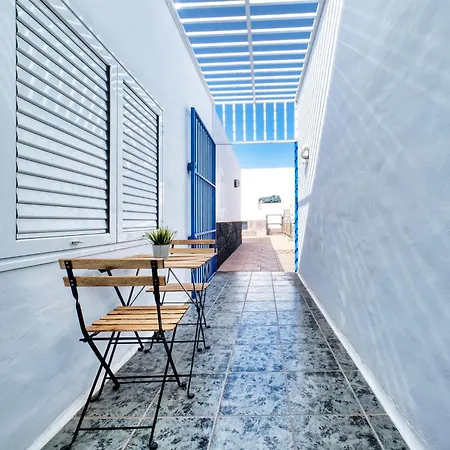 Casa Rame - Beachfront, Amazing Seaview And Air-con By Lanzarote Feriehus *