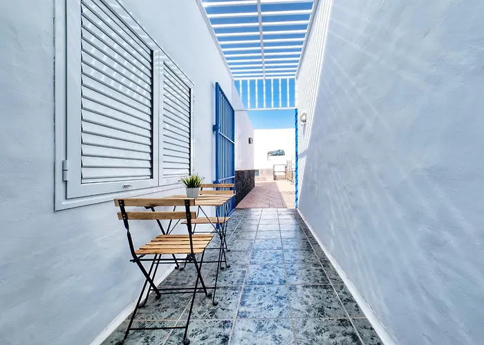 Casa Rame - Beachfront, Amazing Seaview And Air-con By Lanzarote Holiday home *